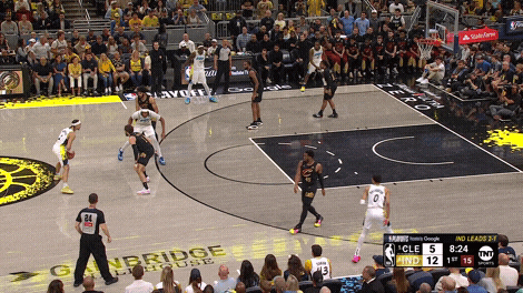 Myles Turner Post-Up و Tip-In Vs. Cleveland