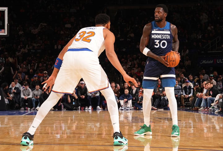 مدن كارل أنتوني، جوليوس راندل